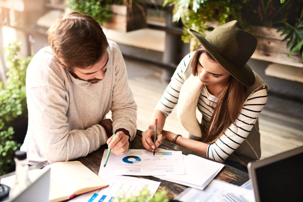 Budgeting & Saving - budget your money right