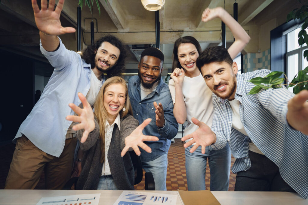 - employee recognition to boost morale