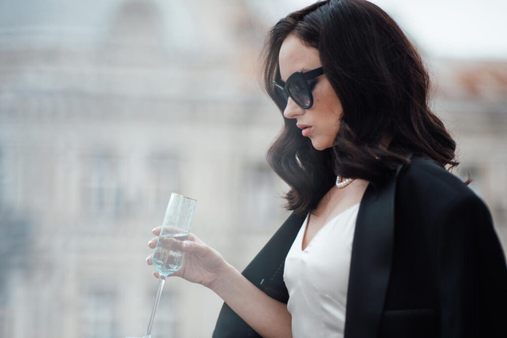 - build confidence with money