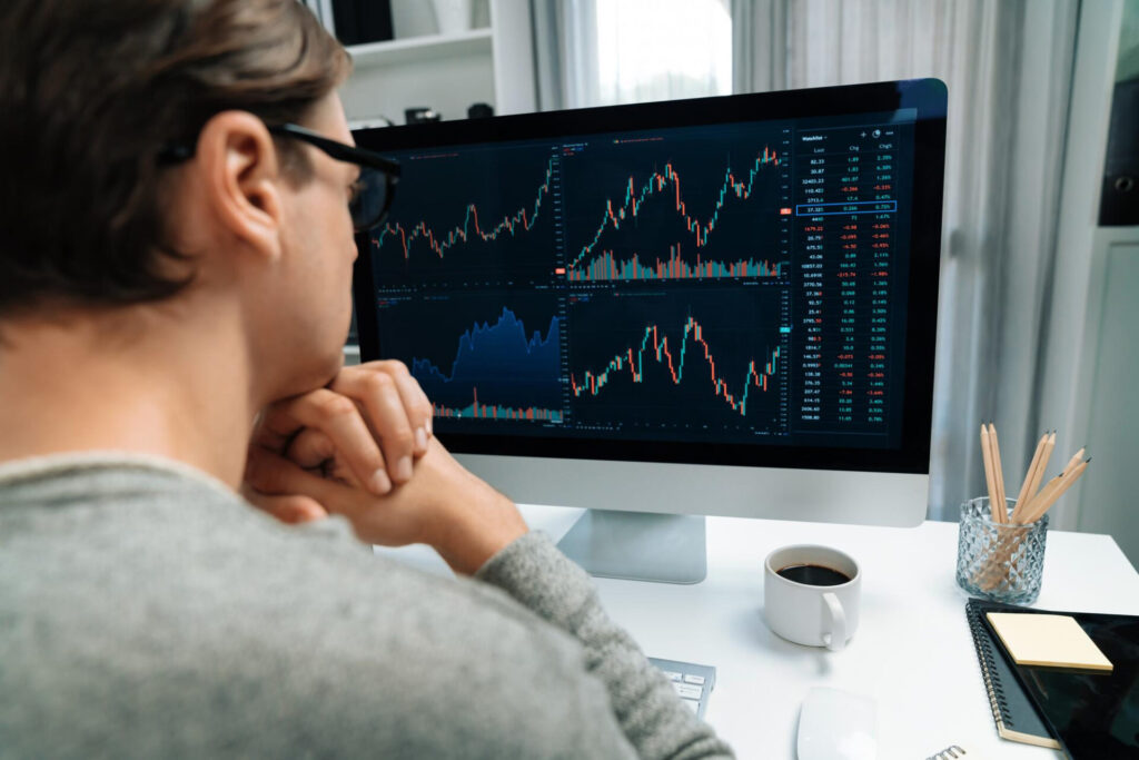 Investing - safe vs aggressive investing